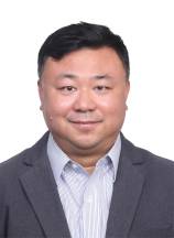 李林-證件照2.jpg